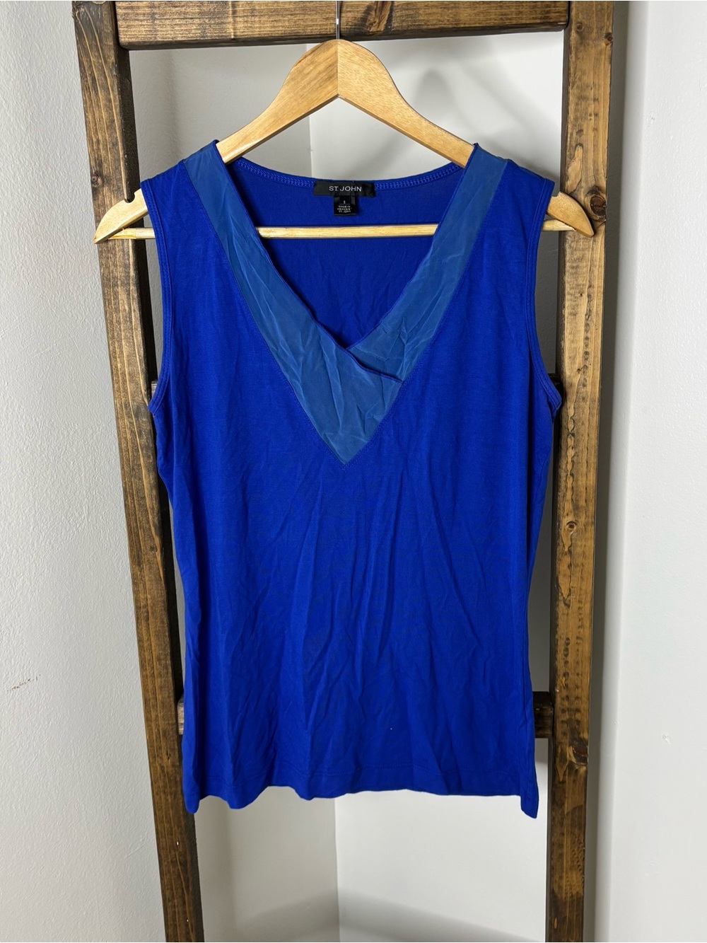 St. John Royal Blue Sleeveless V-Neck Top Size S